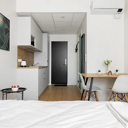 Korter Bright Work&study With Rest Area