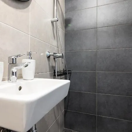 Bright Work&study With Rest Area Apartment